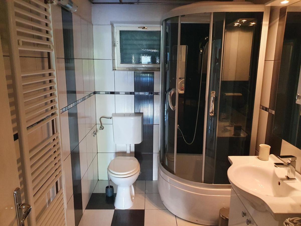 Apartman Luka Leilighet Sinj Eksteriør bilde